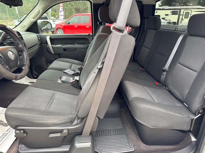 GMC Sierra 1500 2WD Ext Cab 143.5" SL 2011