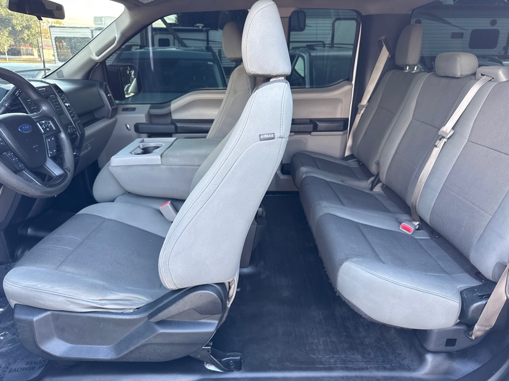 Ford F-150 4WD SuperCab 145" Lariat 2016