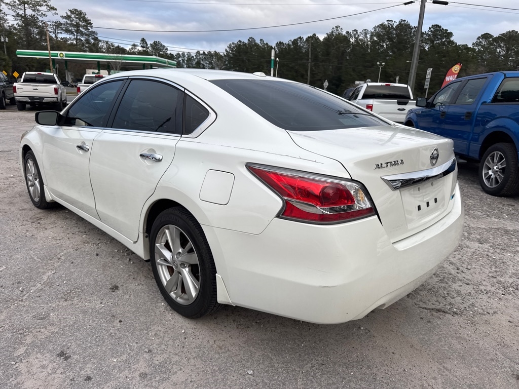 Nissan Altima 4dr Sdn I4 2.5 SV 2014