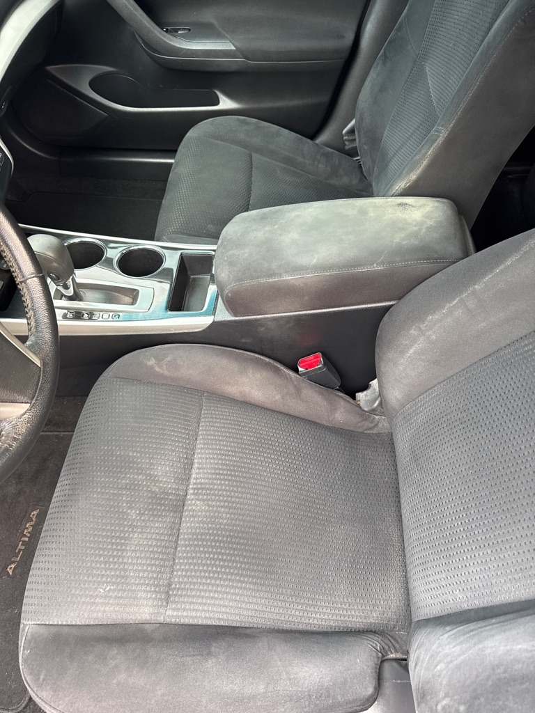 Nissan Altima 4dr Sdn I4 2.5 SV 2014