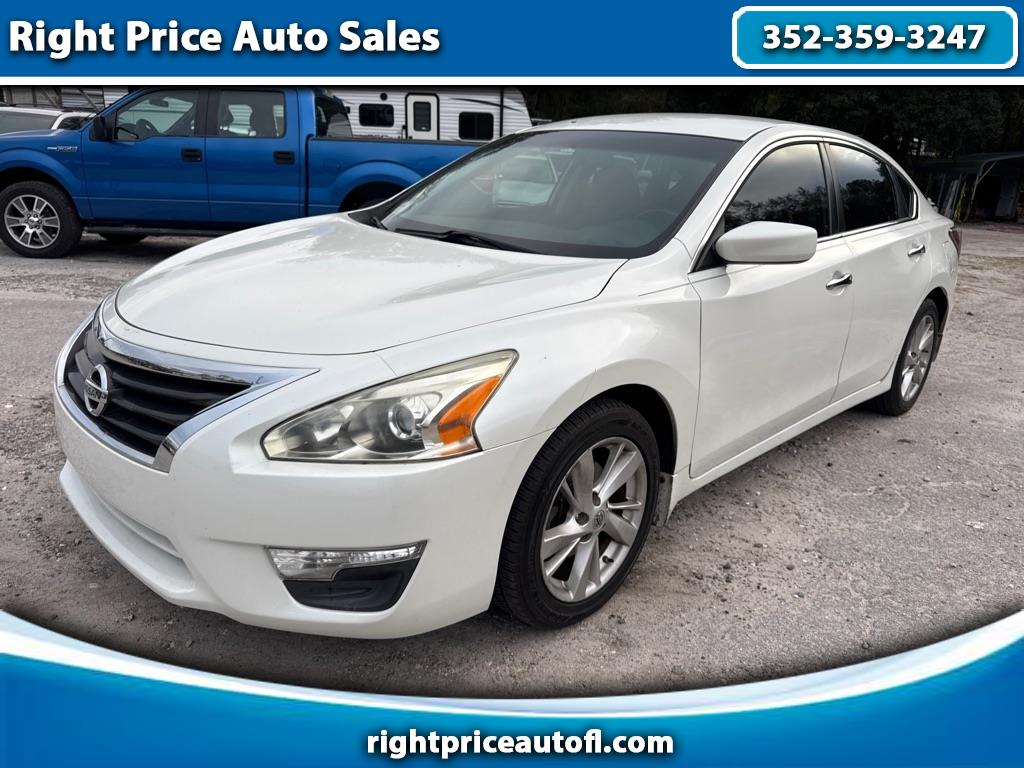 2014 Nissan Altima SV's photo