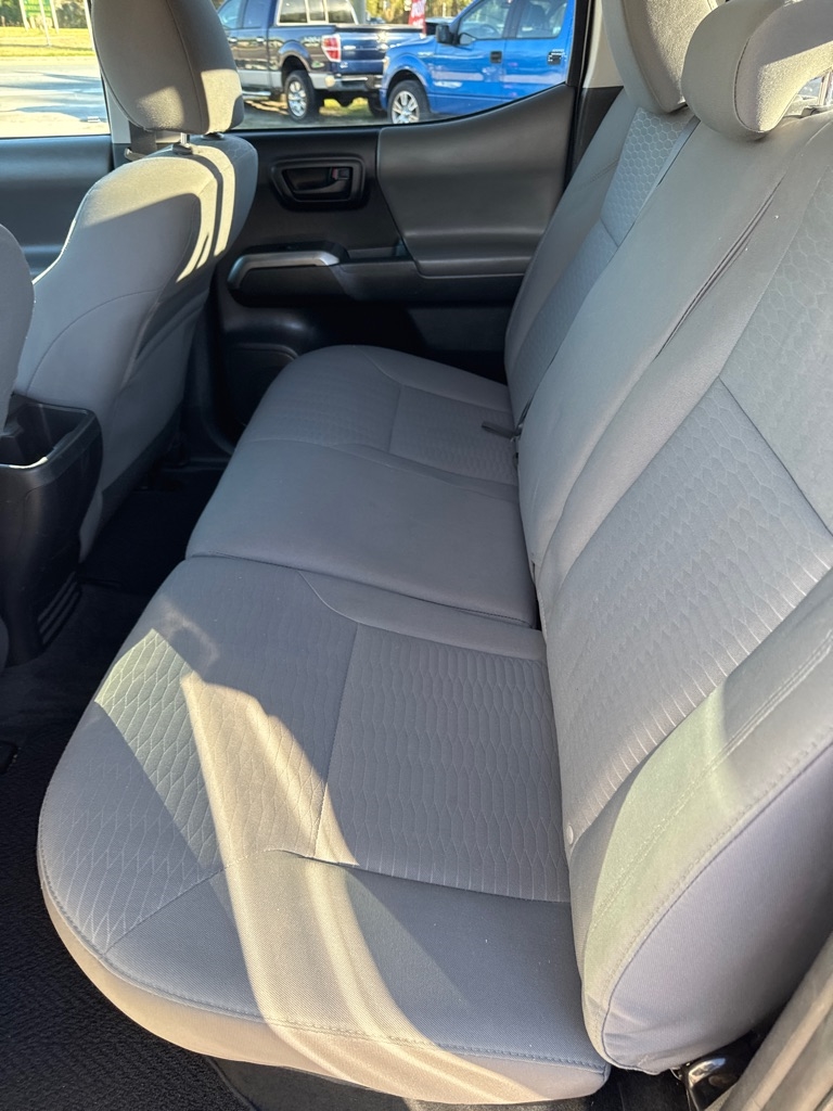 Toyota Tacoma 4WD Double Cab V6 MT TRD Off Road (Natl) 2016