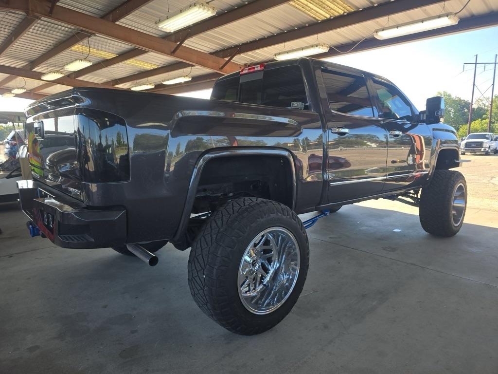 GMC Sierra 1500 4WD Crew Cab 143.5" Denali 2014