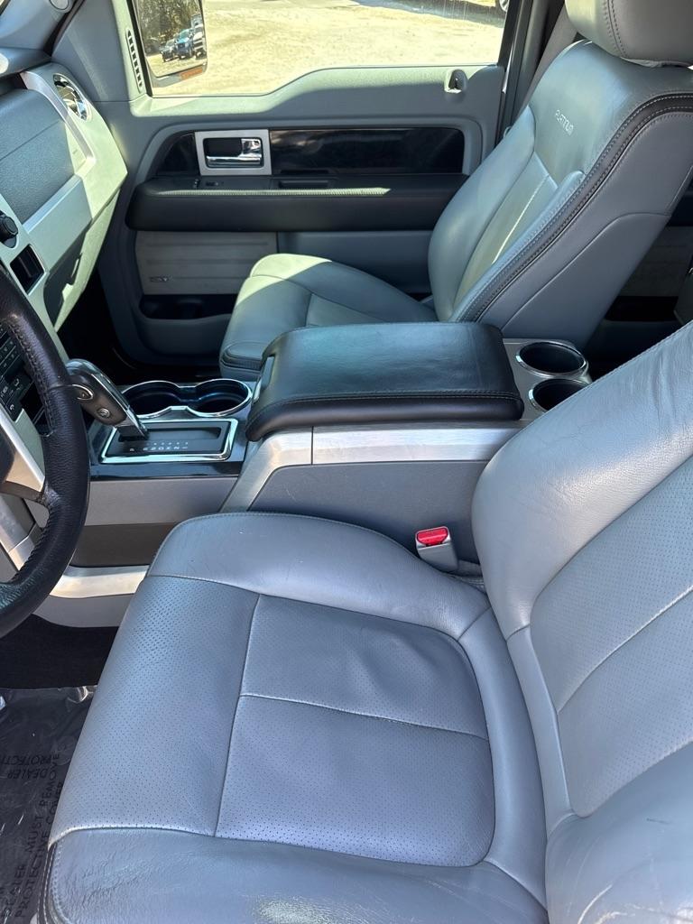 Ford F-150 4WD SuperCrew 145" XLT 2011