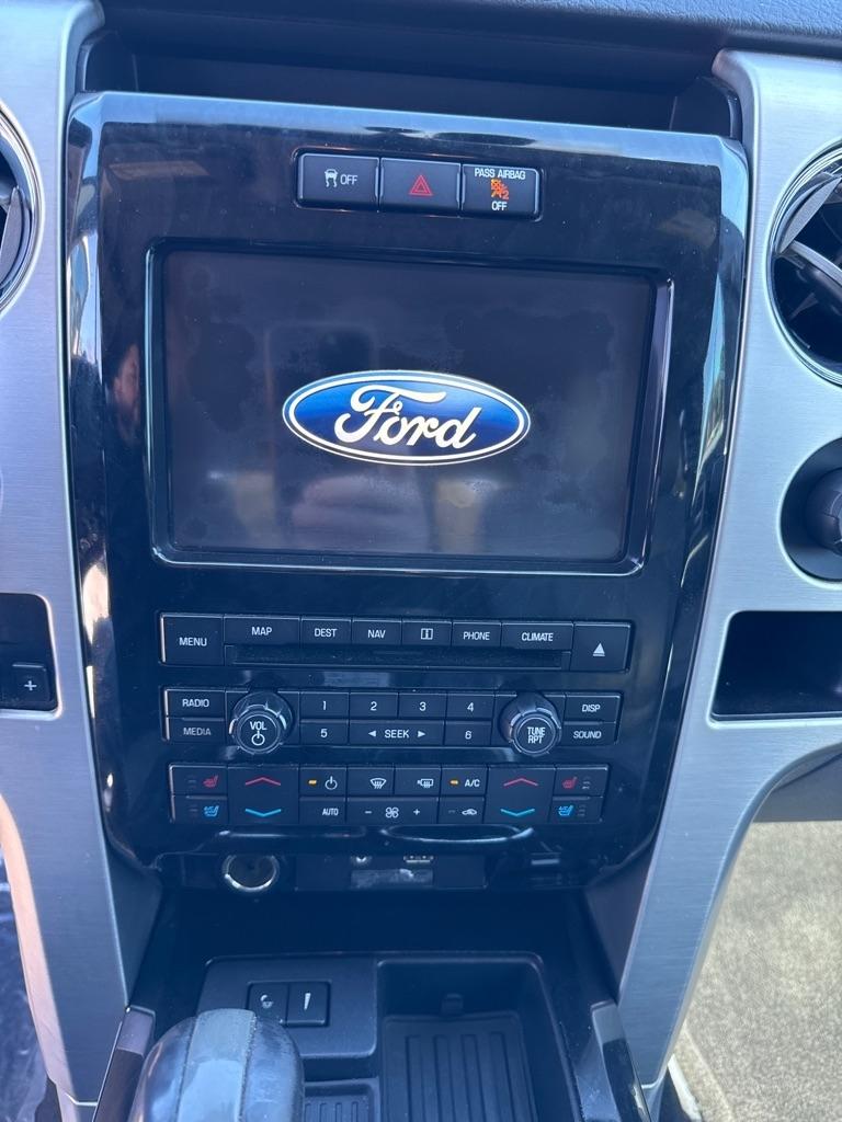 Ford F-150 4WD SuperCrew 145" XLT 2011