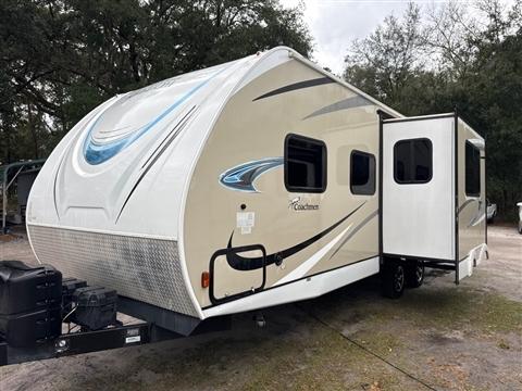 2018 Coachmen Freedom Express 