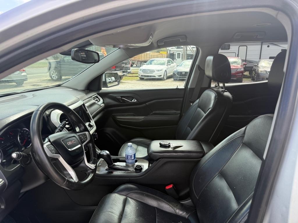 GMC Acadia FWD 4dr SLT w/SLT-1 2019