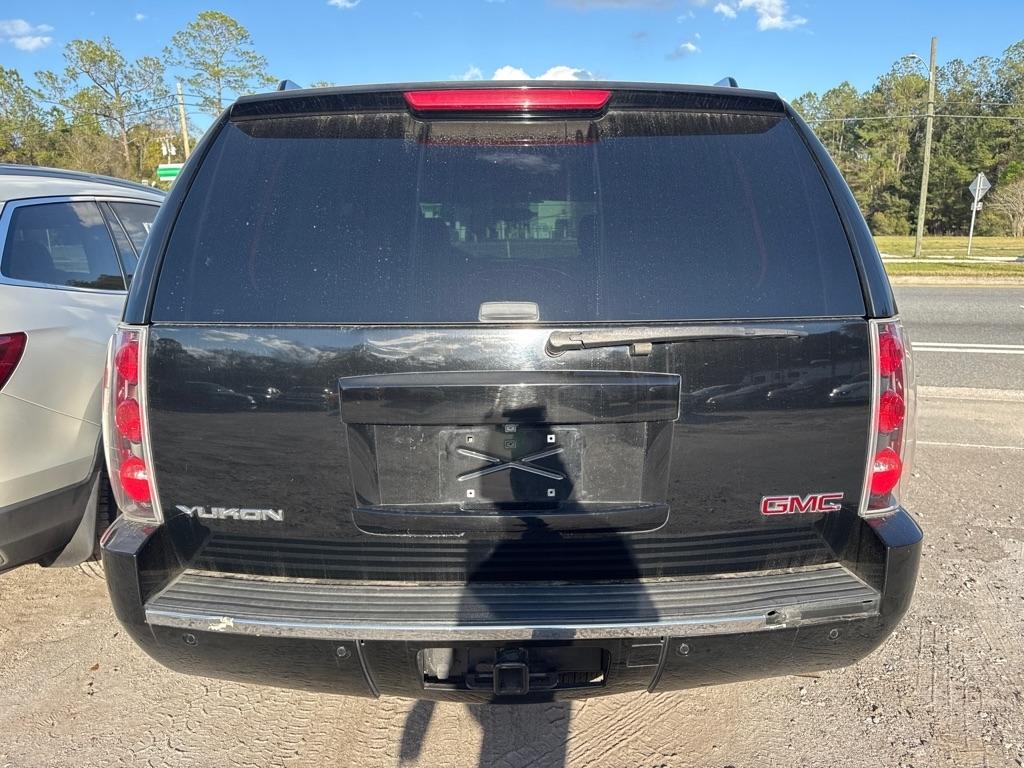 GMC Yukon AWD 4dr Denali 2014