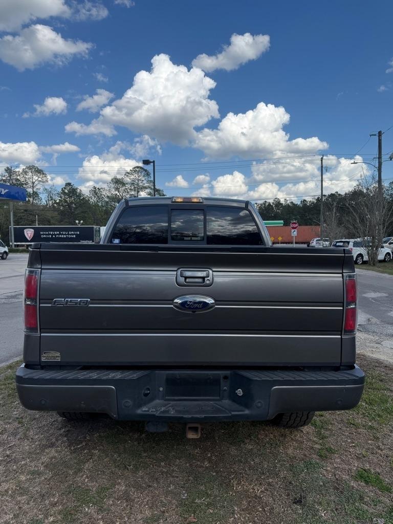 Ford F-150 4WD SuperCrew 145" Platinum 2011
