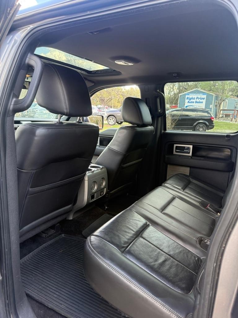 Ford F-150 4WD SuperCrew 145" Platinum 2011