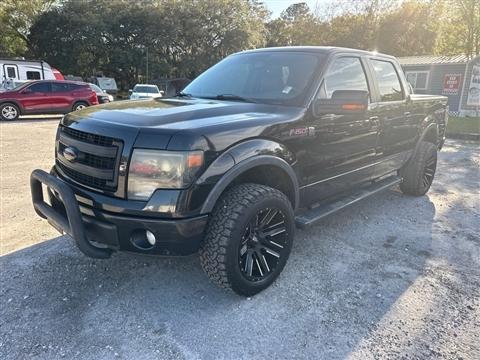 2014 Ford F-150 4WD SuperCrew 145" XL