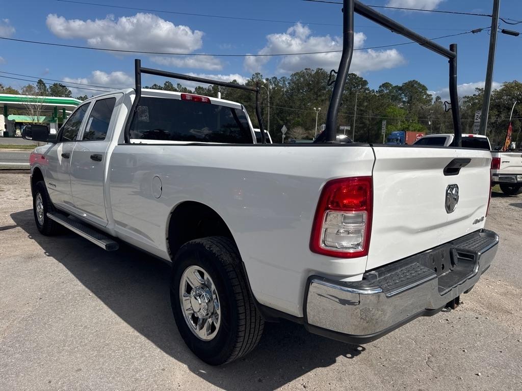 RAM 2500 Tradesman 4x4 Crew Cab 8' Box 2020