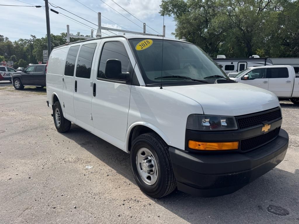 Chevrolet Express Cargo Van RWD 2500 135" 2018