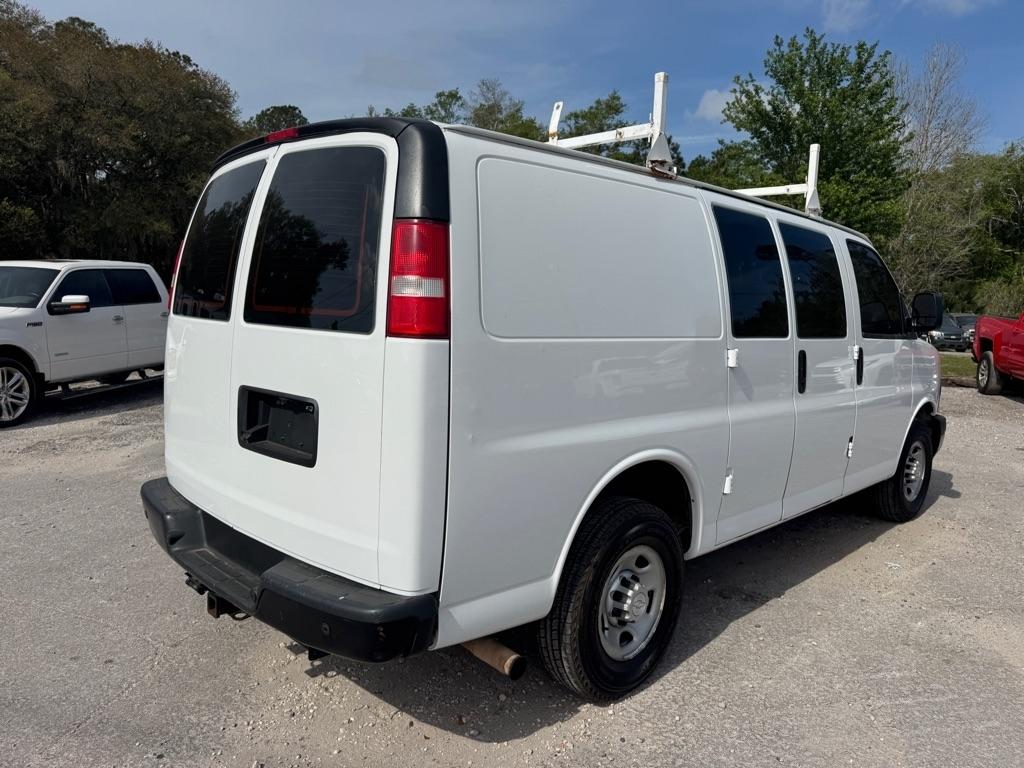 Chevrolet Express Cargo Van RWD 2500 135" 2018