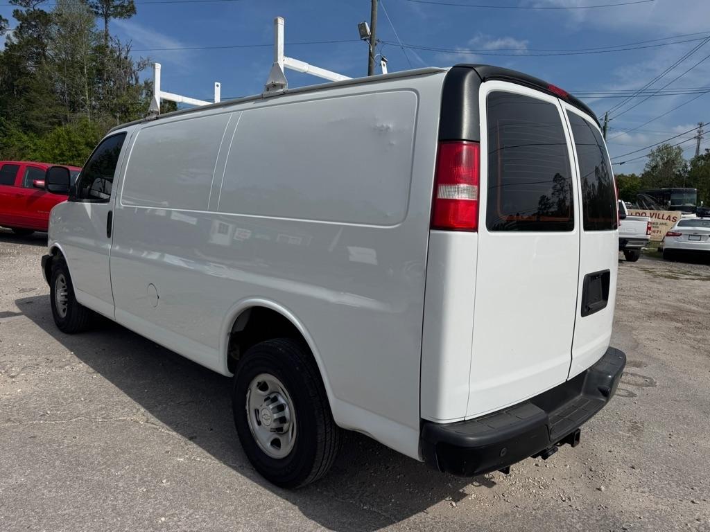 Chevrolet Express Cargo Van RWD 2500 135" 2018