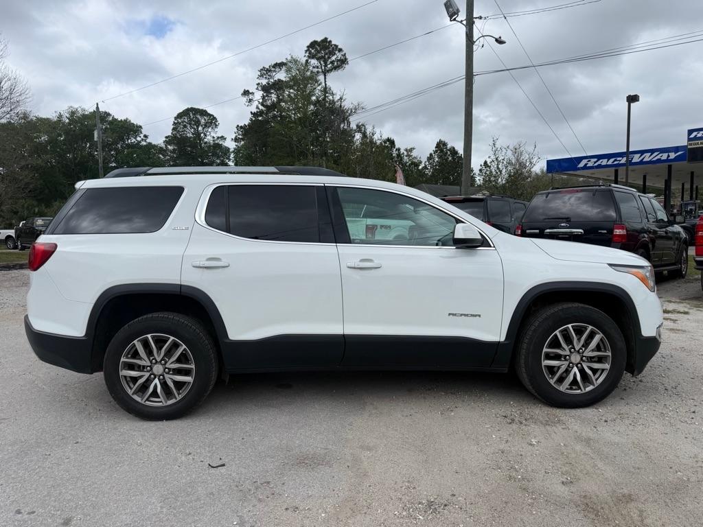 GMC Acadia FWD 4dr SLE w/SLE-2 2019