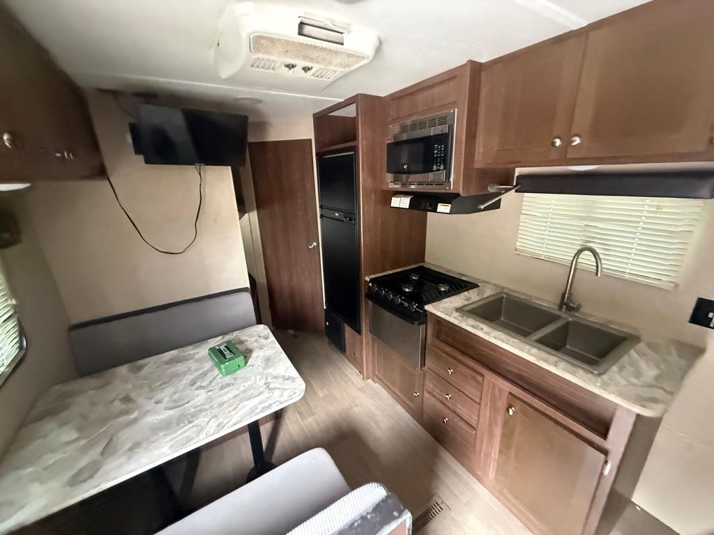 Coleman Lantern  2017