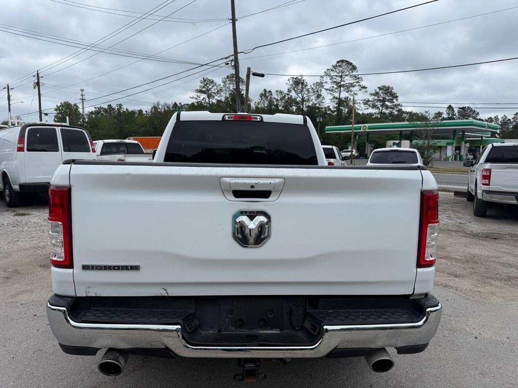 RAM 1500 Big Horn 4x2 Quad Cab 6'4" Box 2021