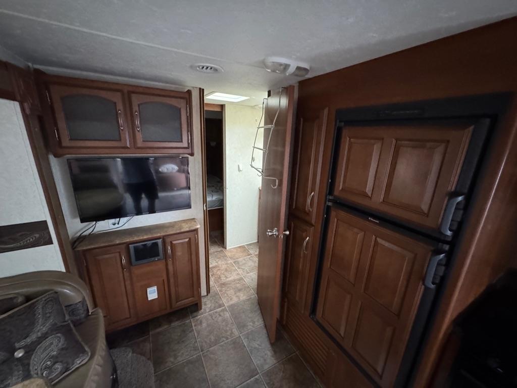 Coachmen Freedom Express  2012