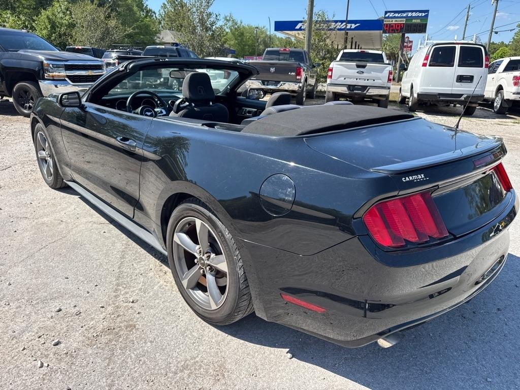 Ford Mustang 2dr Conv V6 2015