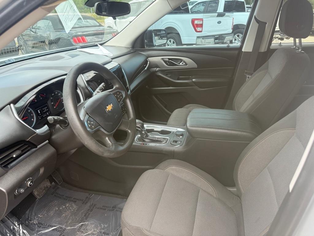 Chevrolet Traverse FWD 4dr LS w/1LS 2021