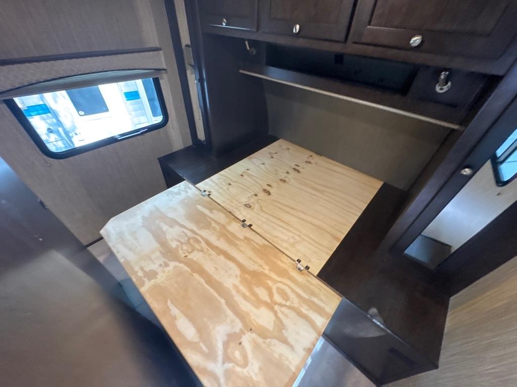 Cruiser RV Shadow Cruiser  2019