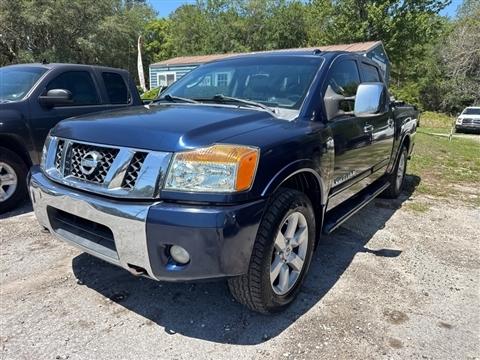 2010 Nissan Titan 2WD Crew Cab SWB LE