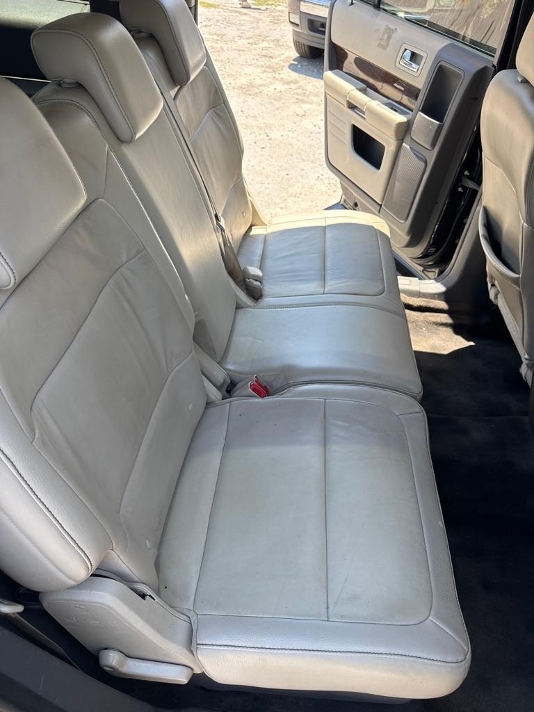 Ford Flex 4dr SEL FWD 2011