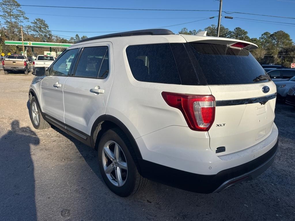 Ford Explorer 4WD 4dr XLT 2016