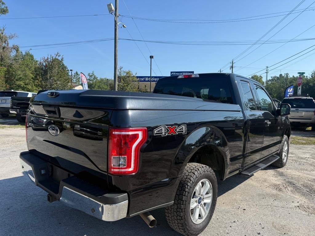 Ford F-150 Lariat 4WD SuperCab 8' Box 2017