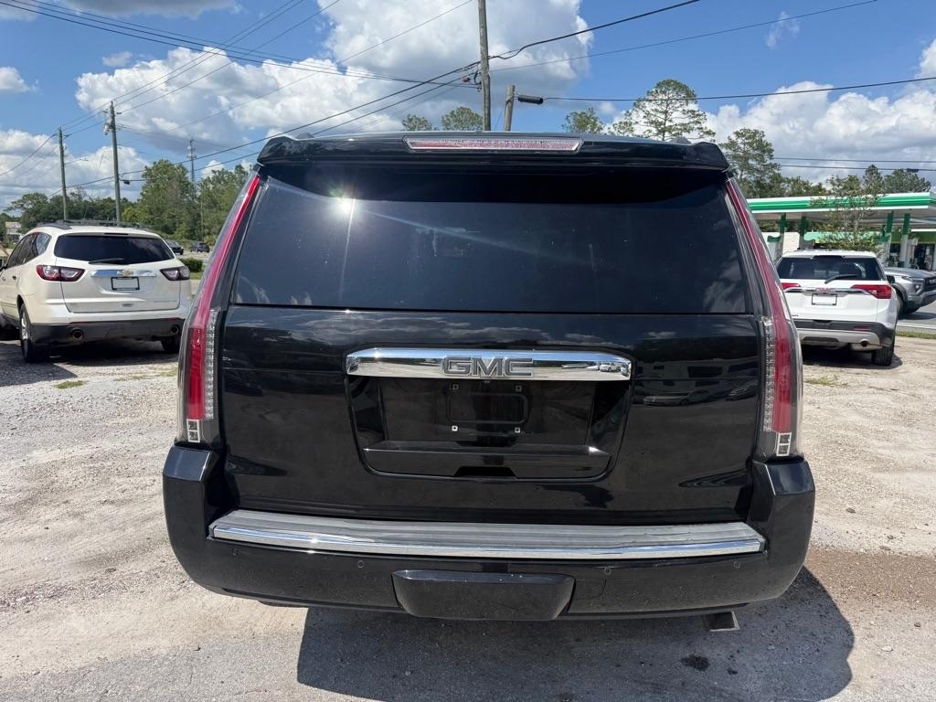 GMC Yukon 4WD 4dr Denali 2015