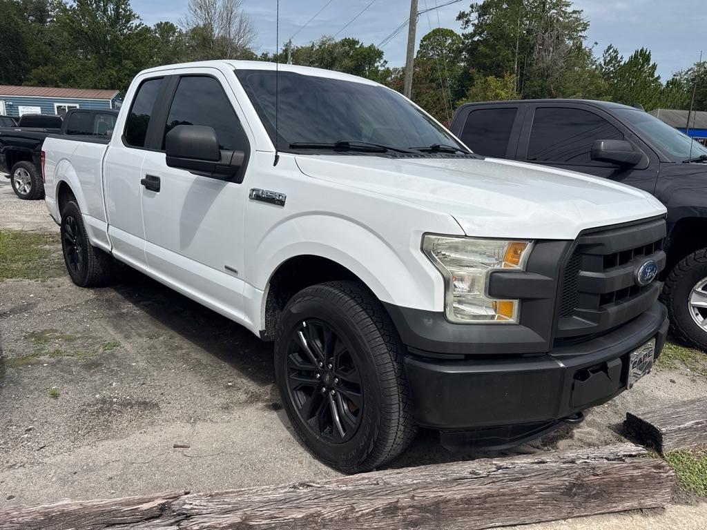 Ford F-150 4WD SuperCab 145" Lariat 2016