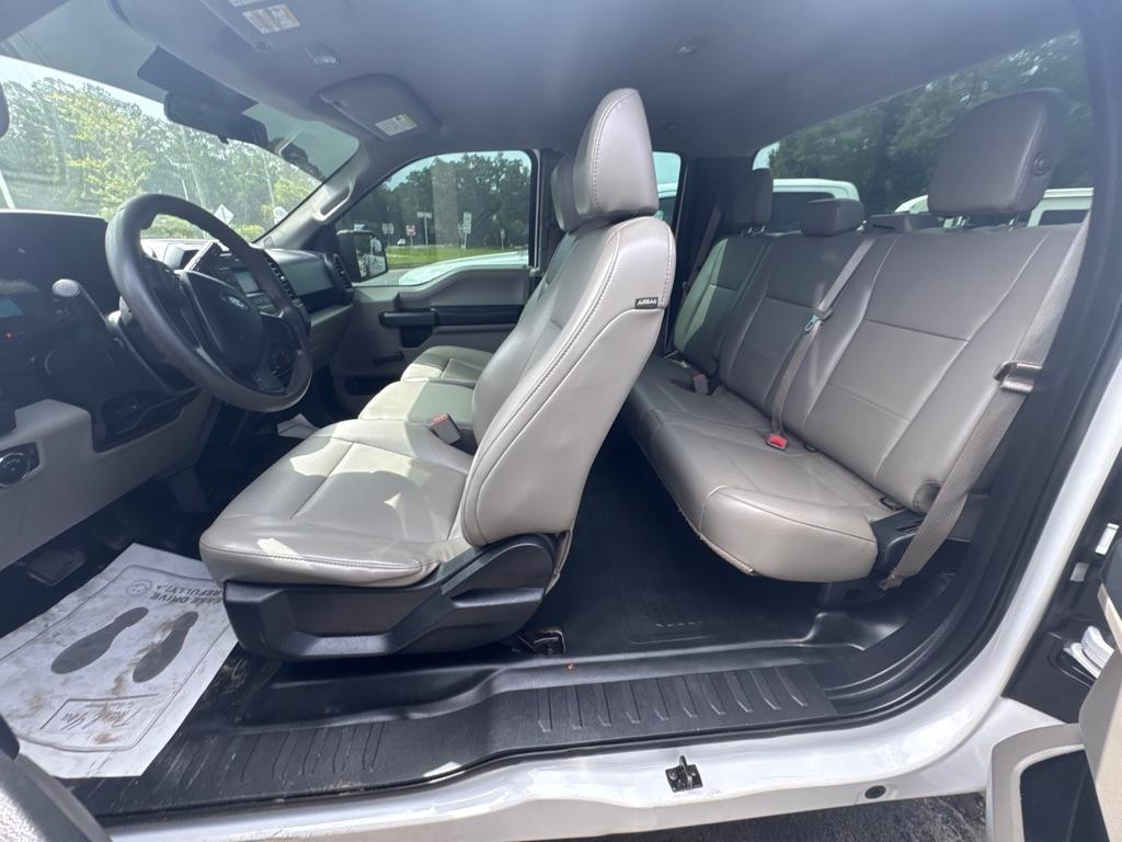 Ford F-150 4WD SuperCab 145" Lariat 2016