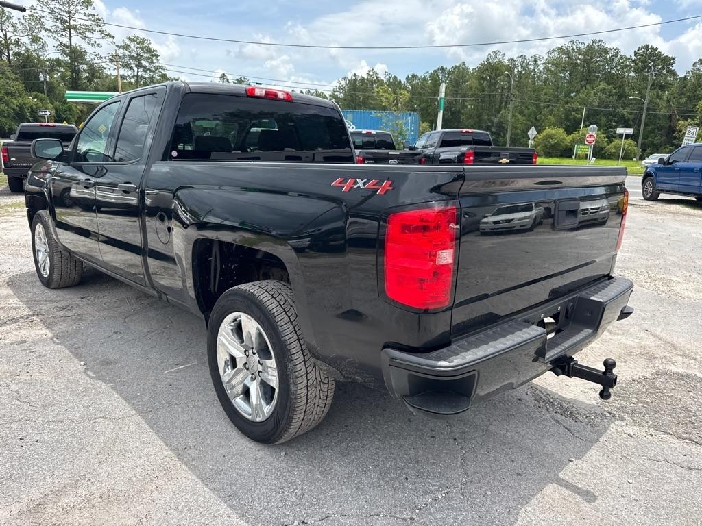Chevrolet Silverado 1500 LD 4WD Double Cab Custom 2019