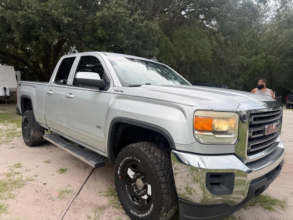 GMC Sierra 2500HD available WiFi 4WD Double Cab 144.2" SLE 2015
