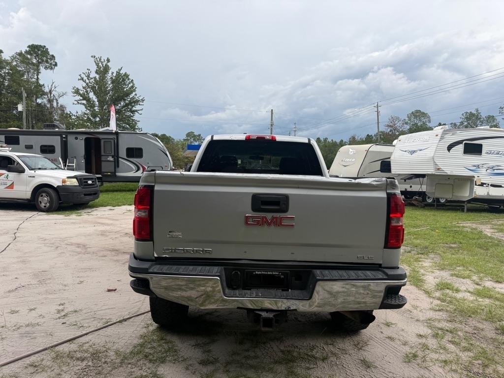 GMC Sierra 2500HD available WiFi 4WD Double Cab 144.2" SLE 2015