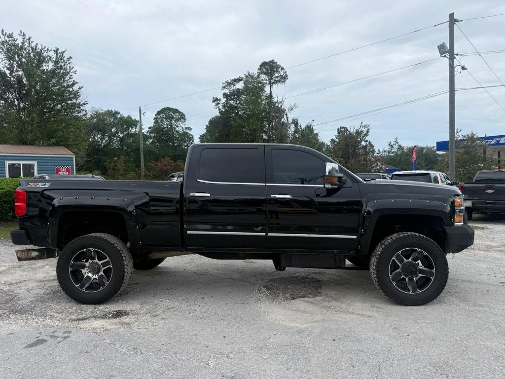 Chevrolet Silverado 2500HD Built After Aug 14 4WD Crew Cab 153.7" LTZ 2015