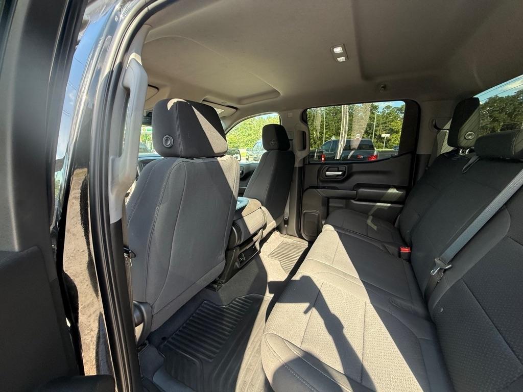 Chevrolet Silverado 1500 2WD Crew Cab 147" Custom 2021