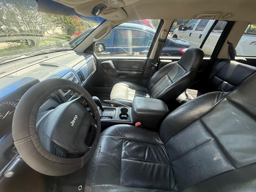 Jeep Grand Cherokee 4dr Laredo 4WD 2004