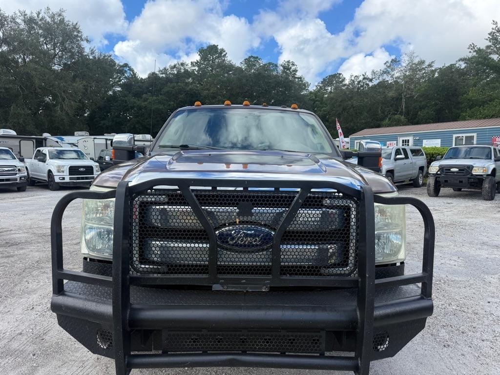 Ford Super Duty F-350 DRW 4WD Crew Cab 172" XL 2011