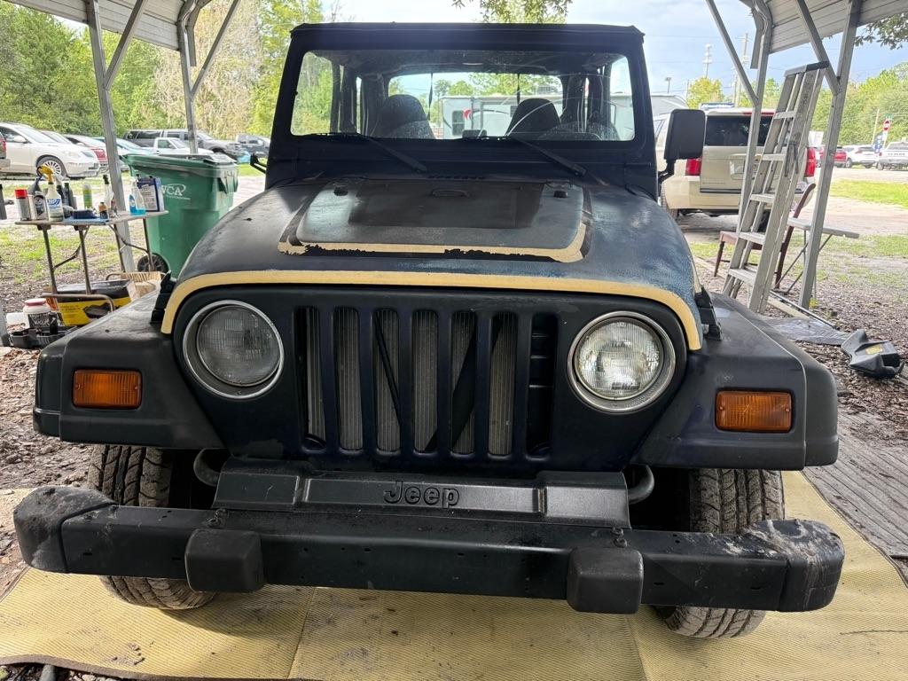 Jeep Wrangler 2dr SE 1999