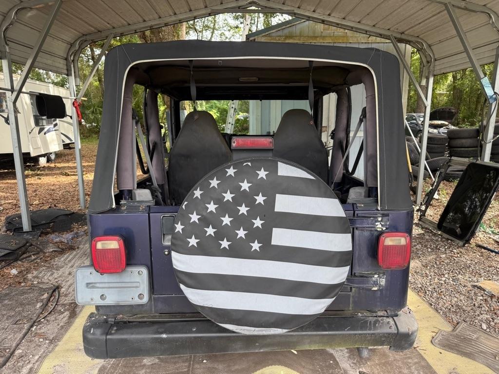 Jeep Wrangler 2dr SE 1999
