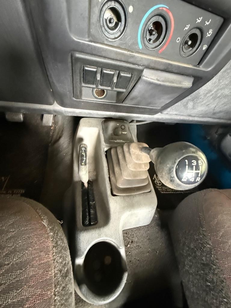 Jeep Wrangler 2dr SE 1999