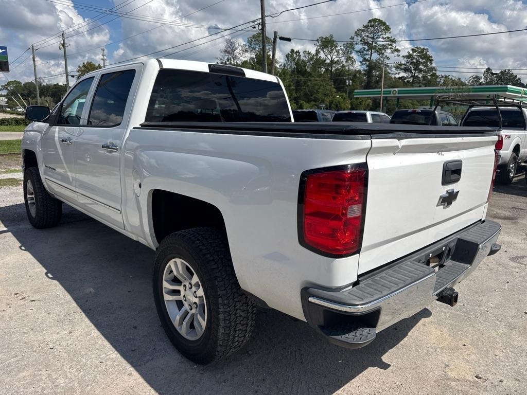 Chevrolet Silverado 1500 4WD Crew Cab 143.5" LT w/1LT 2015