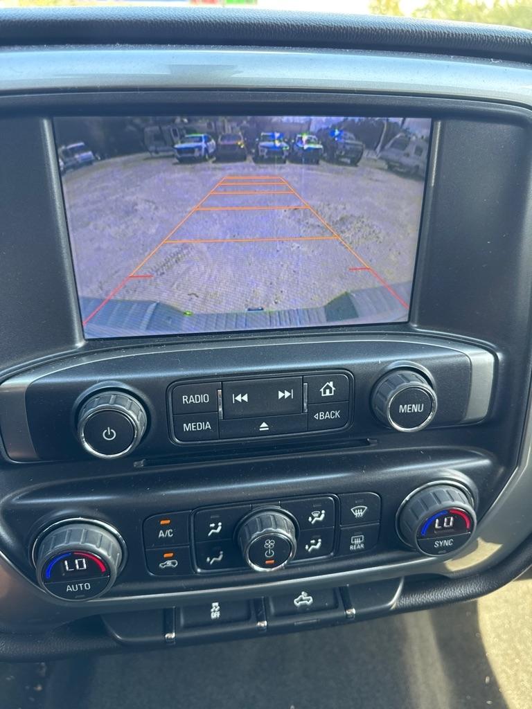 Chevrolet Silverado 1500 4WD Crew Cab 143.5" LT w/1LT 2015
