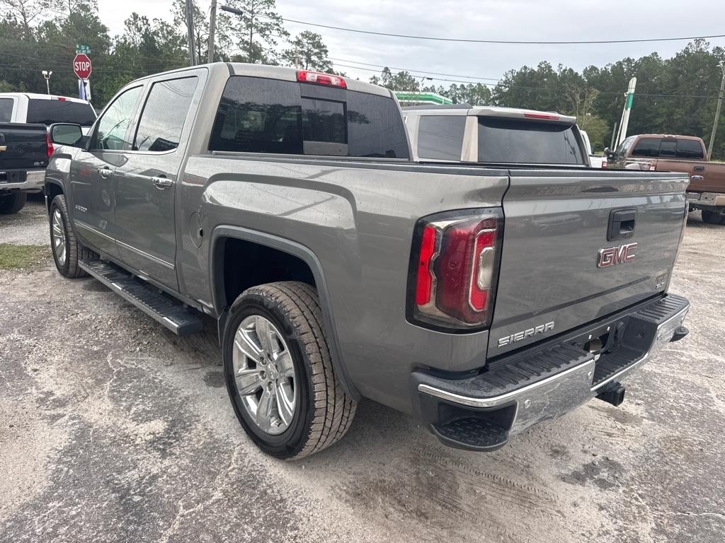 GMC Sierra 1500 2WD Crew Cab 143.5" SLT 2017