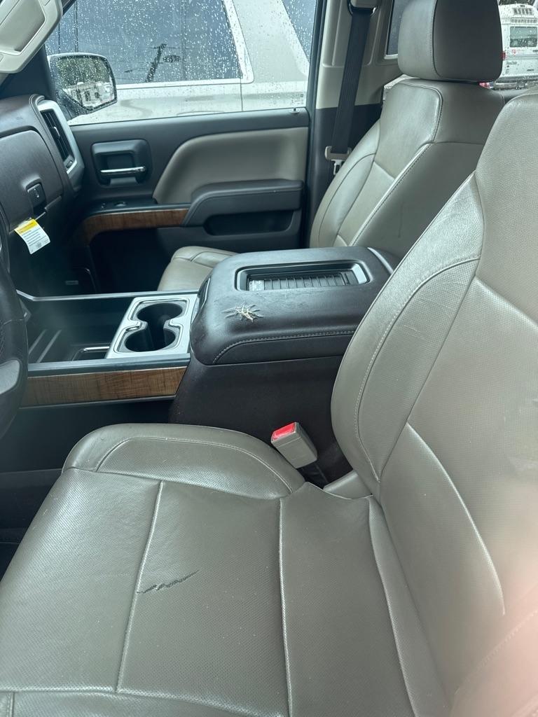 GMC Sierra 1500 2WD Crew Cab 143.5" SLT 2017