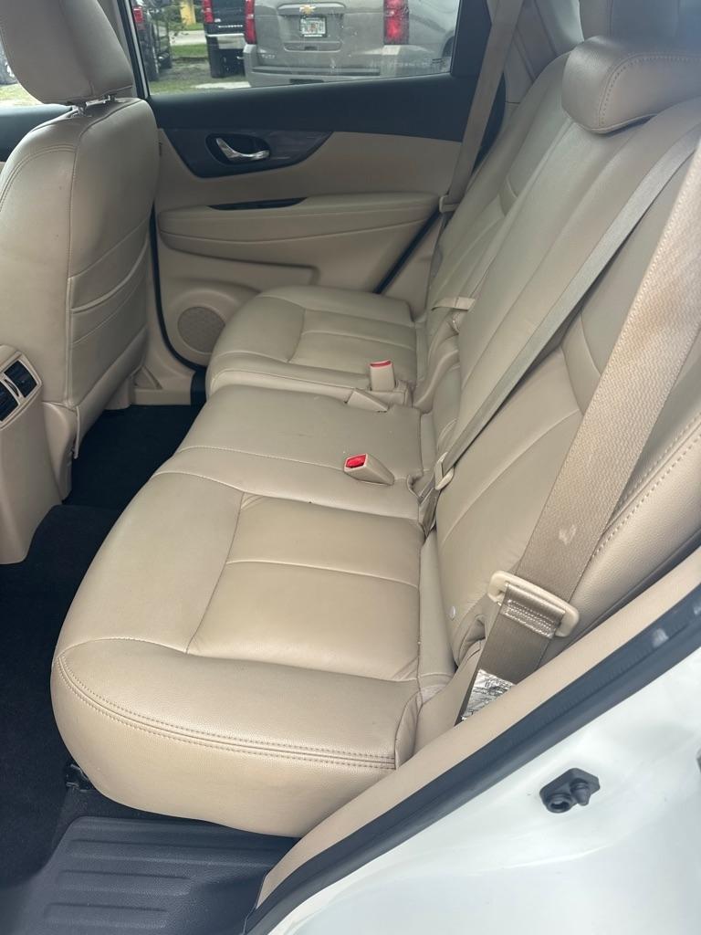 Nissan Rogue FWD SV 2020