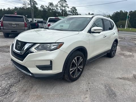 2020 Nissan Rogue FWD SV