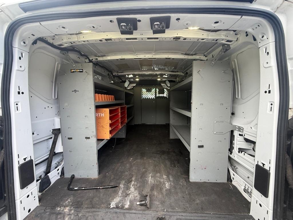 Ford Transit Van T-250 148" Low Rf 9000 GVWR Swing-Out RH Dr 2017
